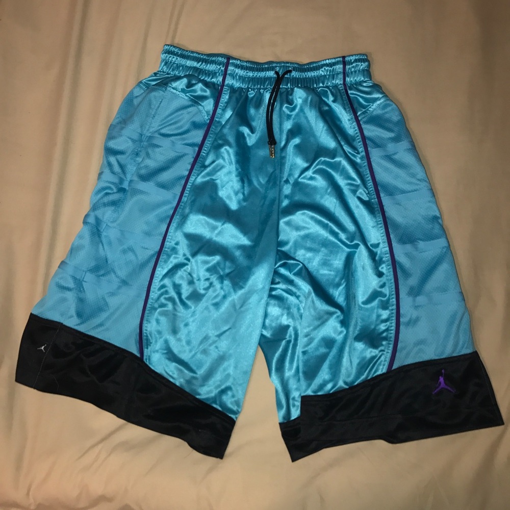 (L) Jordan Gamma Blue 11 Shorts